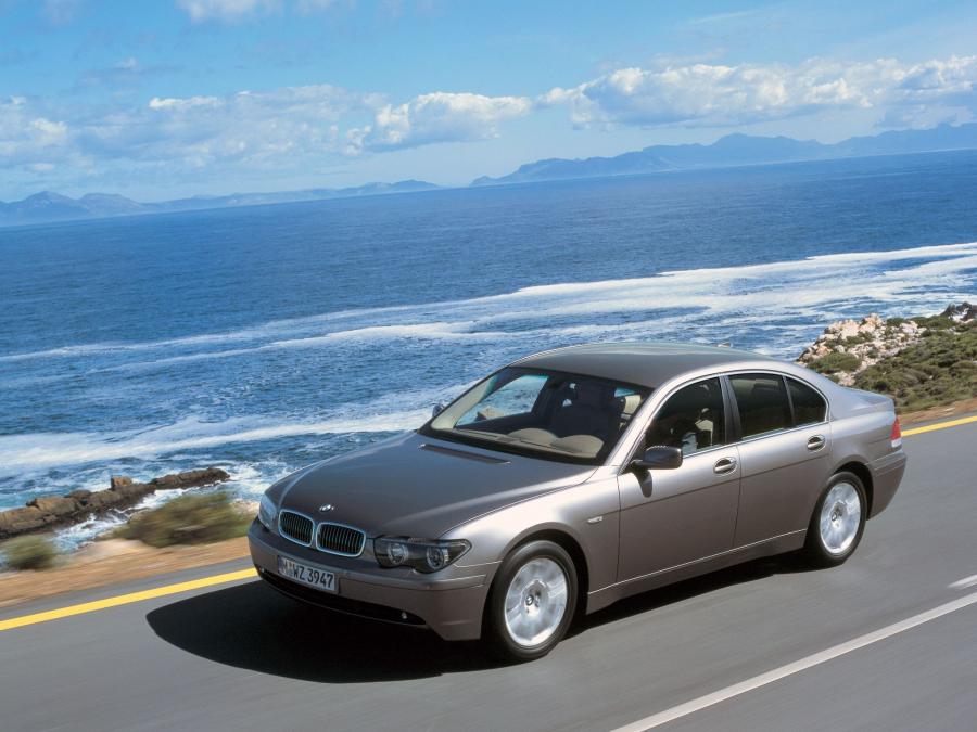  BMW 7-Series 2001 года  (фото 7 из 9)